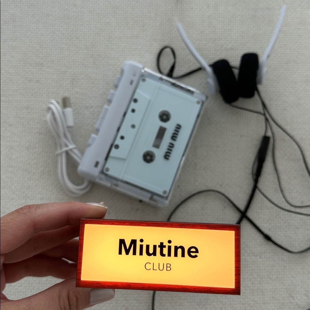 Miu Miu cassette player set - Picture 6 of 10